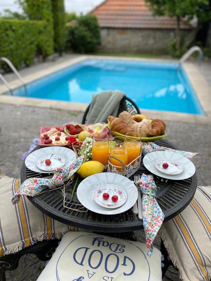Pequena Casa Rustica Com Piscina Villa Penafiel Eksteriør billede